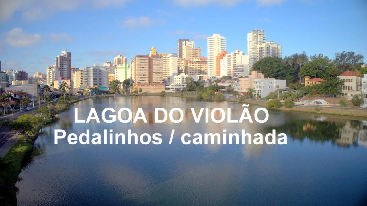 Villa Casa De 2 Quartos Com 2 Ares-Condicionados Em Torres-Rs - Na Mais Bela Praia Gaucha - Cozinha - Banheiro - Tv Smart 32 E Wi-Fi - Estacionamento - Anfitria Superhost No Bnb Exterior foto