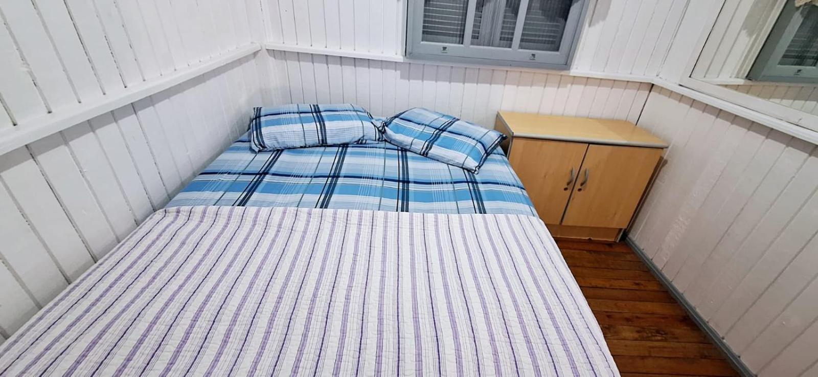 Villa Casa De 2 Quartos Com 2 Ares-Condicionados Em Torres-Rs - Na Mais Bela Praia Gaucha - Cozinha - Banheiro - Tv Smart 32 E Wi-Fi - Estacionamento - Anfitria Superhost No Bnb Exterior foto